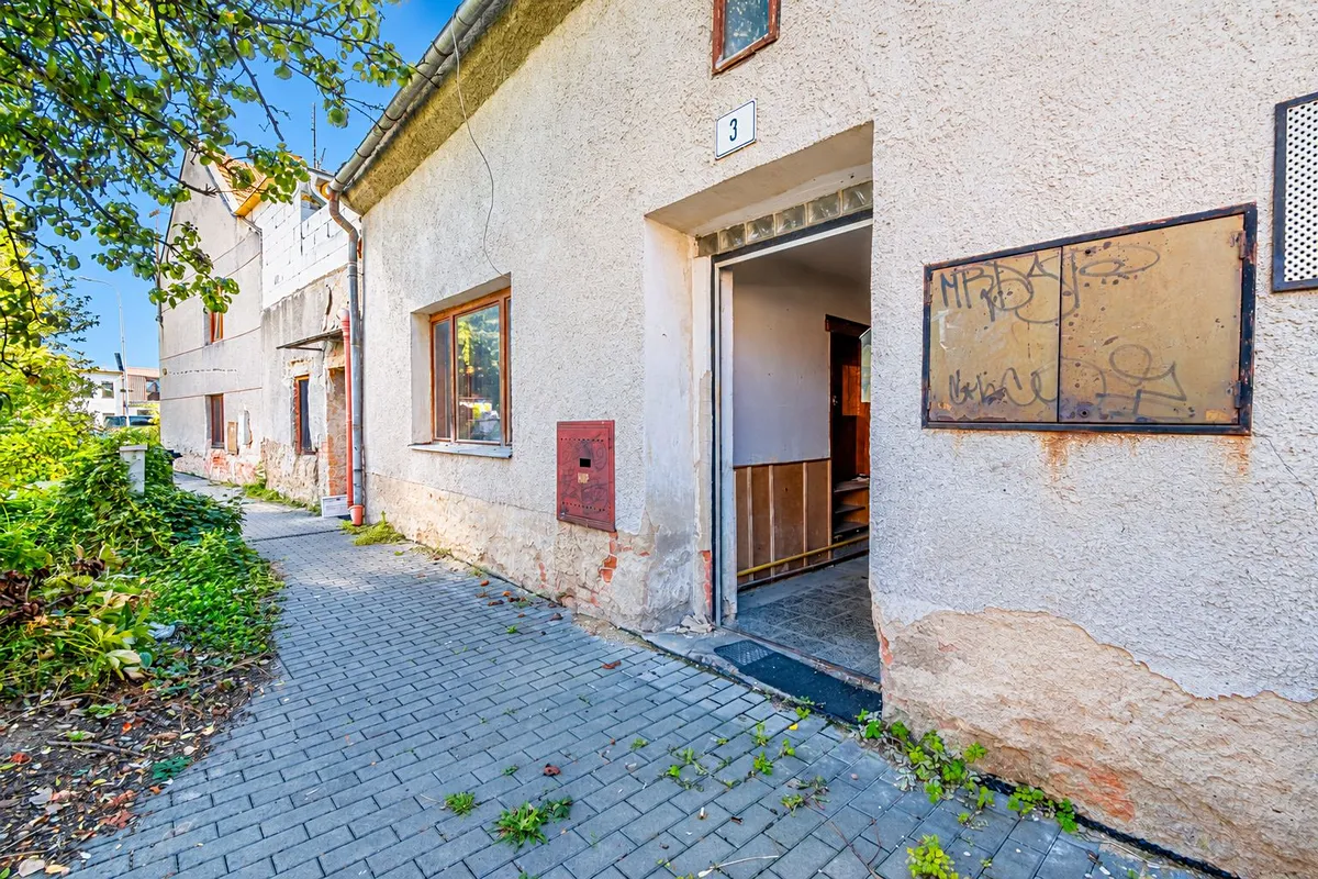 Prodej rodinného domu 90 m², pozemek 159 m²